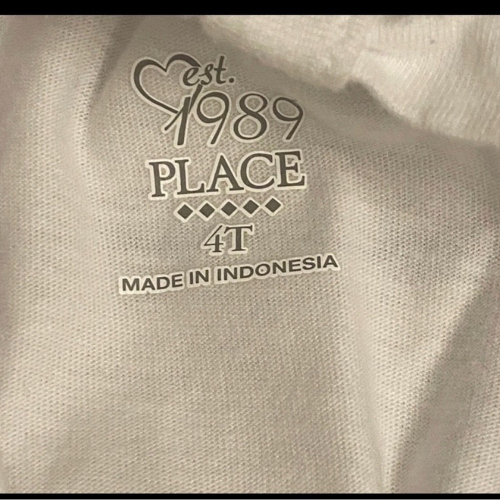 Children’s Place heart shirt size 4T girls NWT - Picture 2 of 4